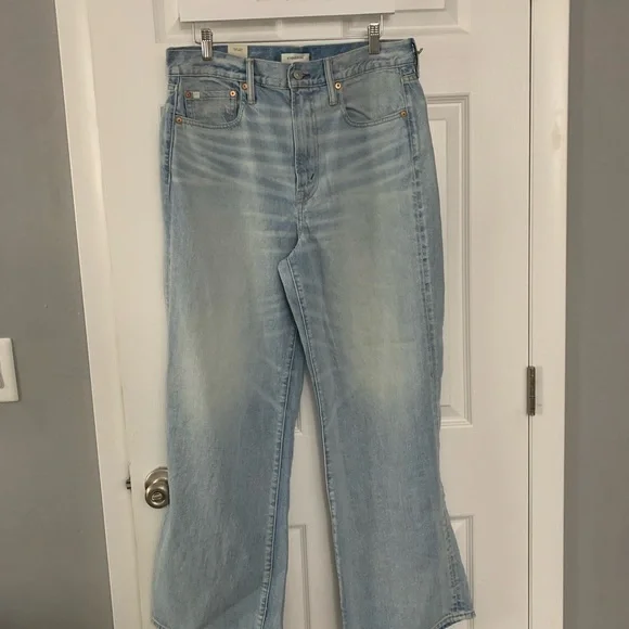 American Eagle Outfitters Stovepipe Jeans size 12 short - Picture 1 of 5